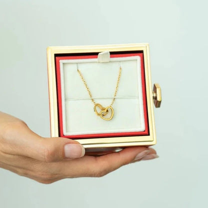 Eternal Rose Box &amp; Personalized Necklace